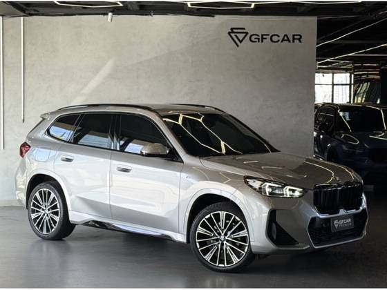 BMW X1 2.0 16V TURBO GASOLINA SDRIVE20I M SPORT STEPTRONIC BMW X1 2.0 16V TURBO GASOLINA SDRIVE20I M SPORT STEPTRONIC